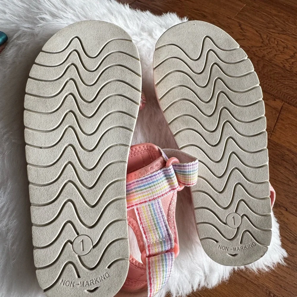 Cat & Jack Pink Strips Velcro Sandals‎